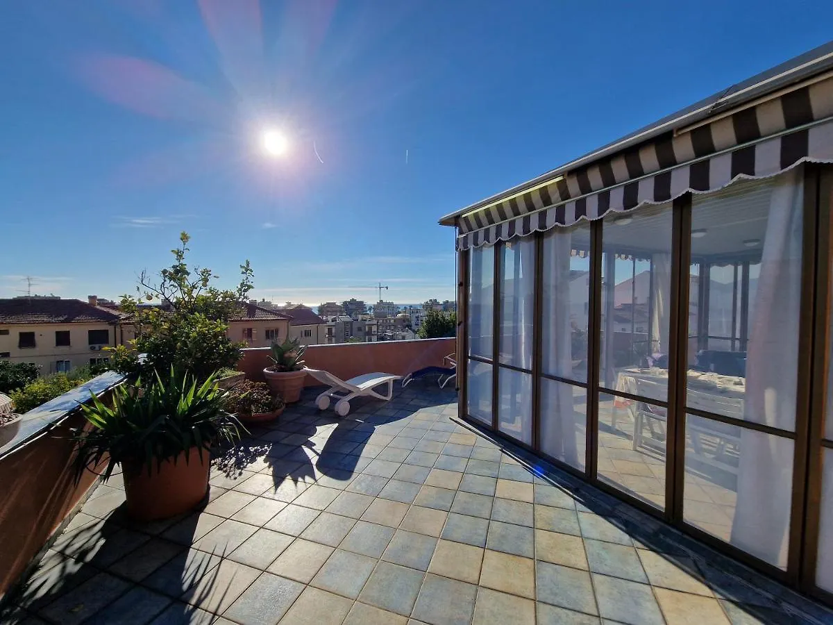 Via Alberti Terrazza Vista Aperta- Free Parking Apartment Pietra Ligure 0*,  Italy