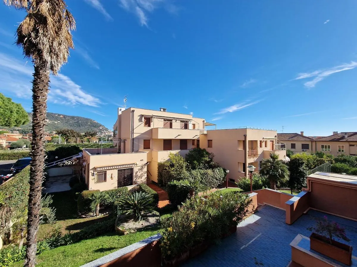 Via Alberti Terrazza Vista Aperta- Free Parking Apartment Pietra Ligure Italy